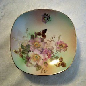 Vintage Bavaria Schumann Arzberg Germany Wild Rose Gold Trim Nut Candy Dish Bowl
